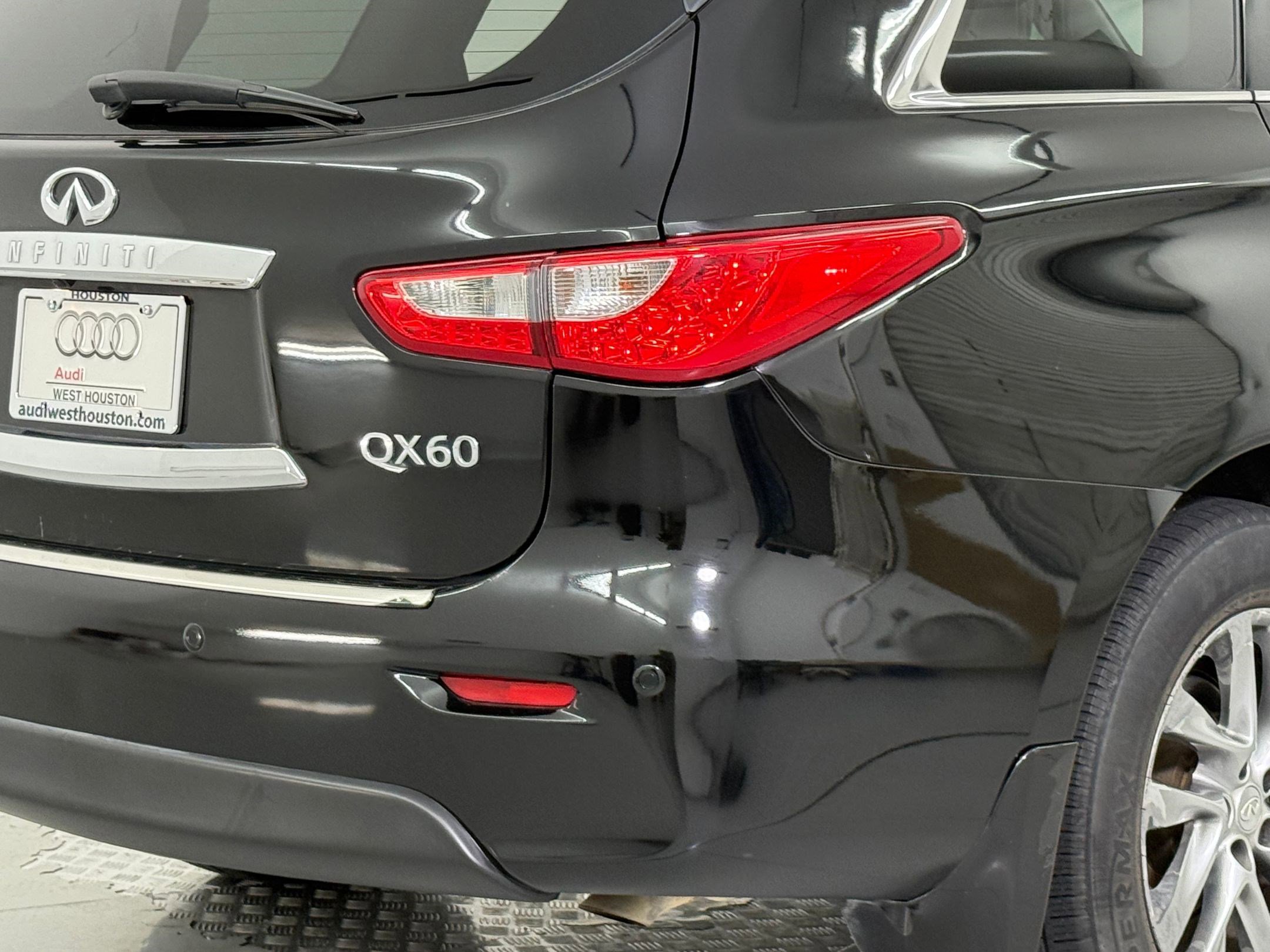 Used 2014 INFINITI QX60 AWD w/ Premium Plus Package image 13