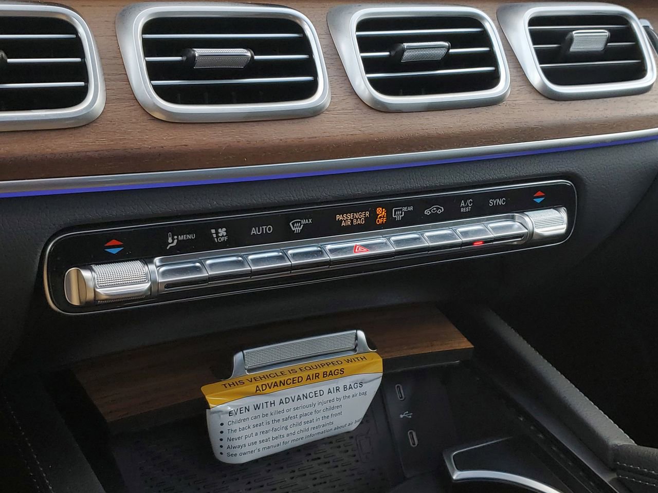 New 2025 Mercedes-Benz GLE 450 4MATIC image 30