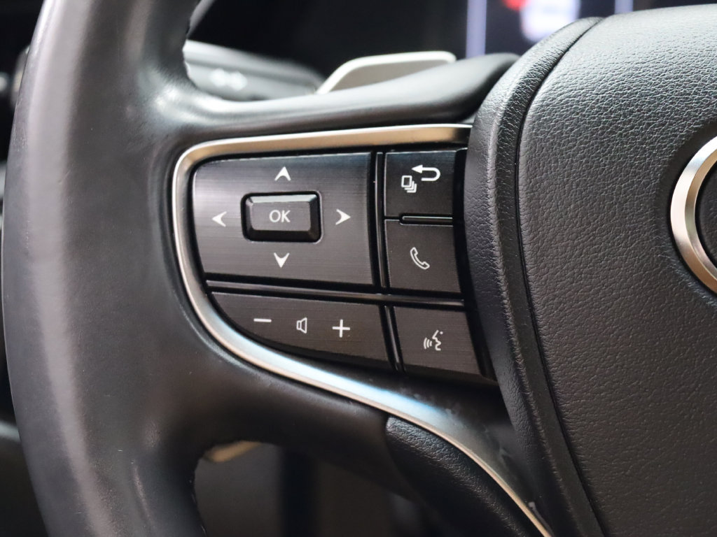 Used 2022 Lexus ES 350 w/ Premium Package FWD image 15