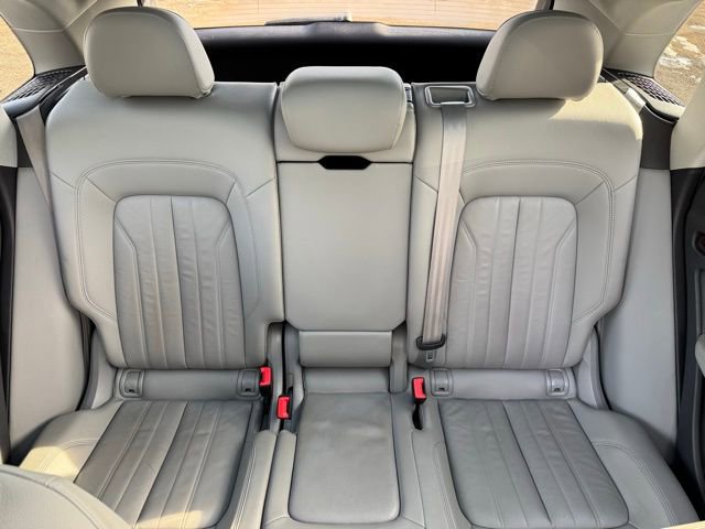 Used 2018 Audi Q5 2.0T Premium image 23