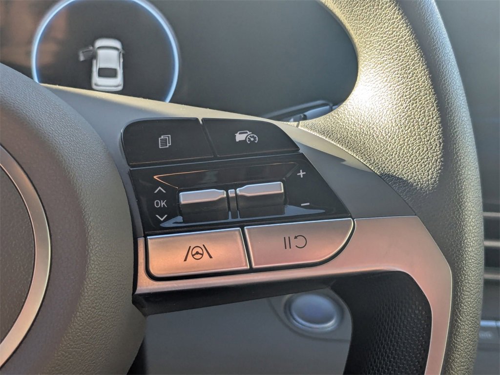 Used 2024 Hyundai Elantra SEL image 27