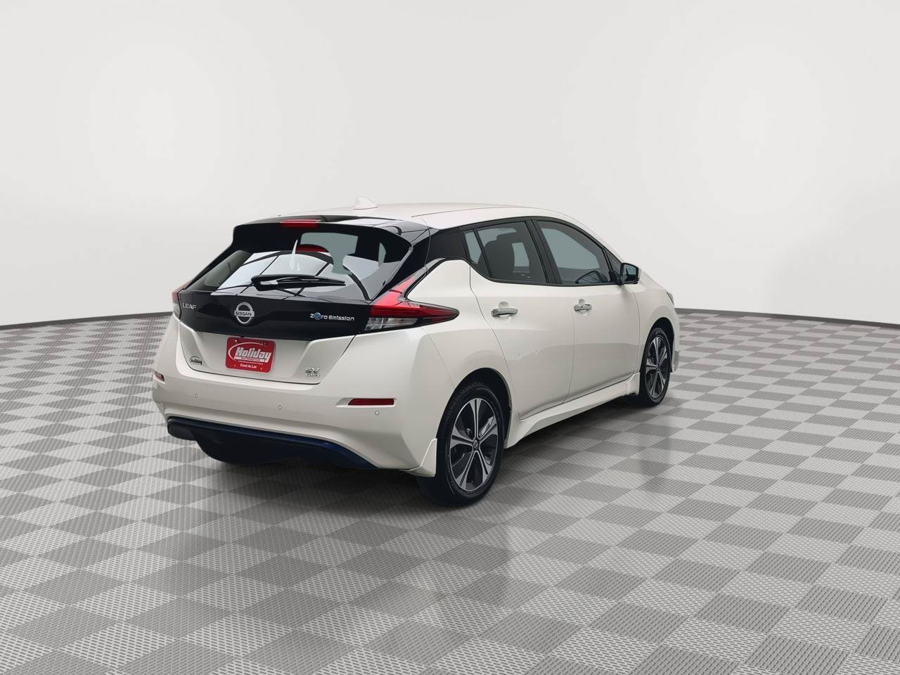 Used 2022 Nissan Leaf SV Plus FWD image 36