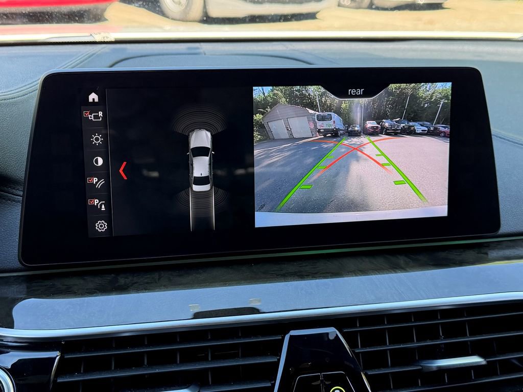 Used 2018 BMW M550i xDrive AWD/4WD image 24