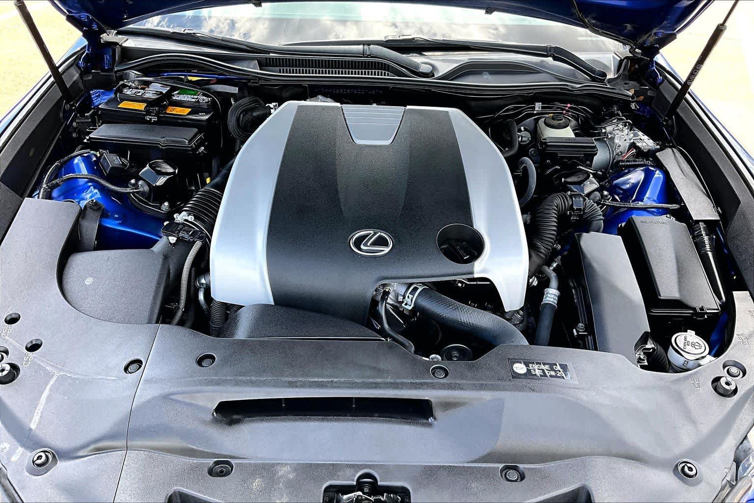 Used 2015 Lexus RC 350 w/ F Sport w/Summer Tires RWD image 30