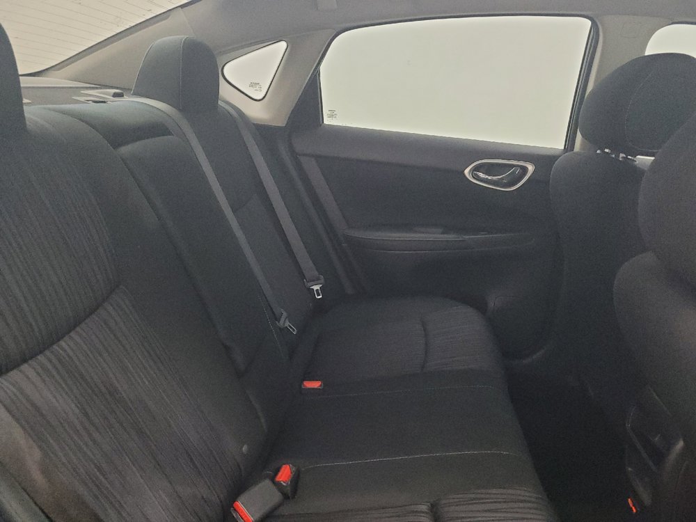 Used 2019 Nissan Sentra SV FWD image 19