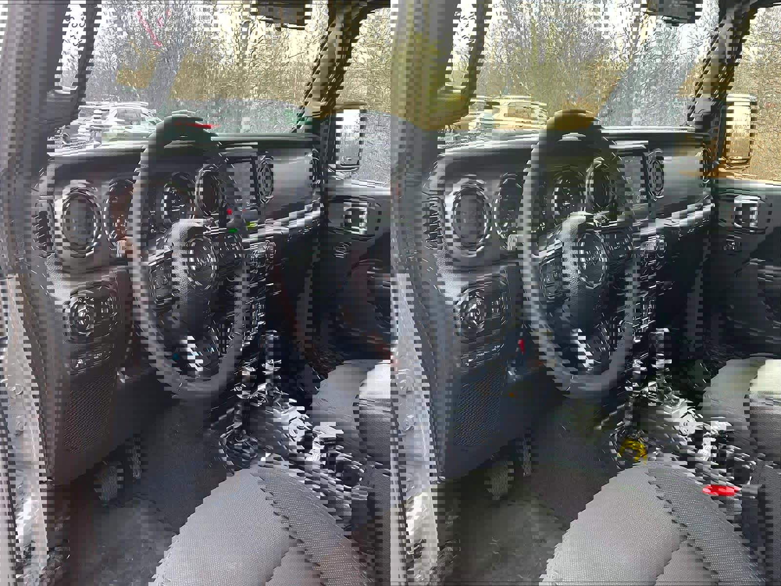 Used 2023 Jeep Wrangler Unlimited AWD/4WD image 8