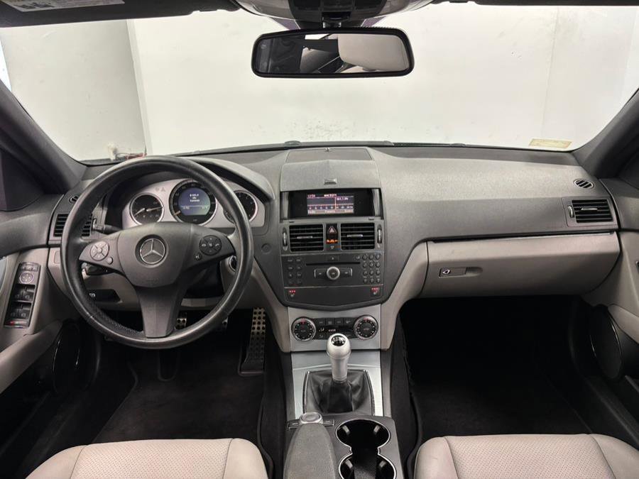 Used 2008 Mercedes-Benz C 300 Sport image 40