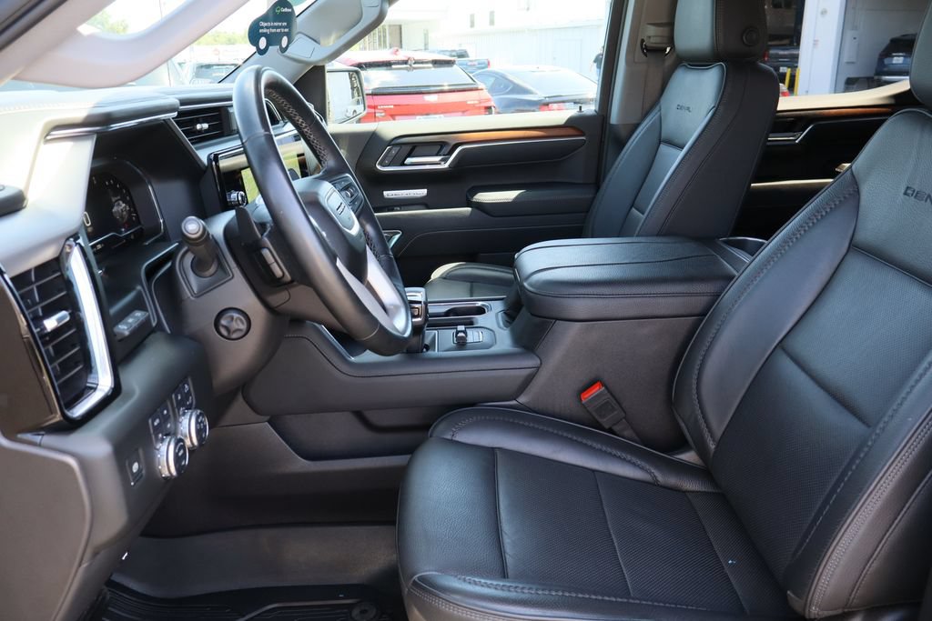 Certified 2025 GMC Sierra 1500 Denali w/ Denali Reserve Package AWD/4WD image 23