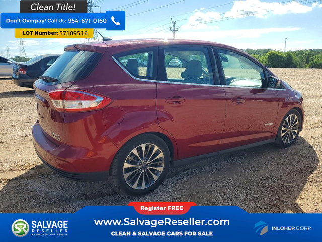 Used 2017 Ford C-MAX Titanium w/ Equipment Group 301A FWD image 4