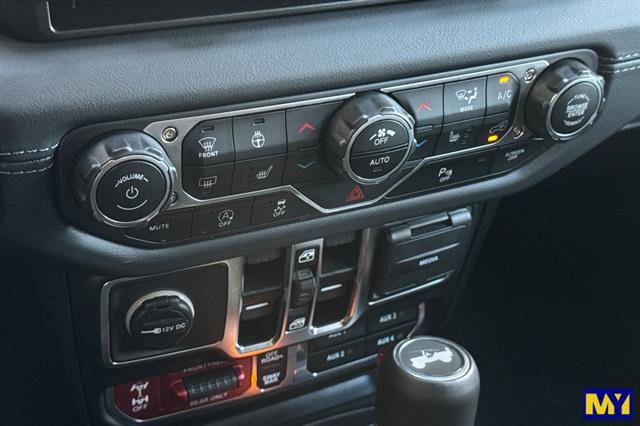 Used 2025 Jeep Wrangler Rubicon w/ Safety Group image 25