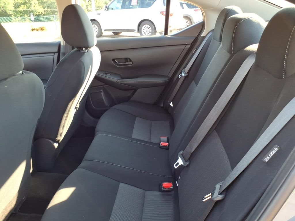Certified 2025 Nissan Sentra SV w/ All-Weather Package FWD image 5