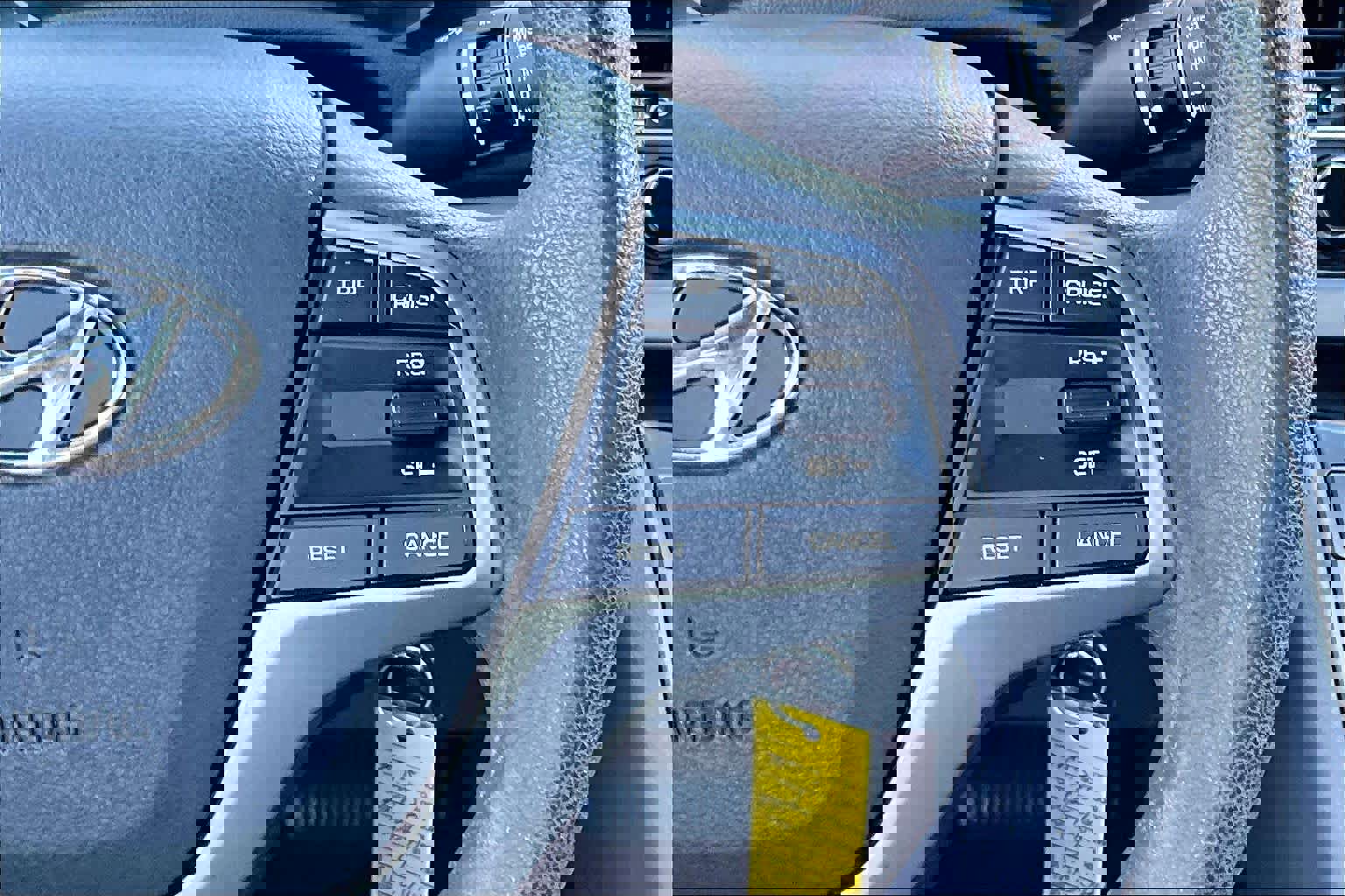 Used 2017 Hyundai Elantra SE image 19