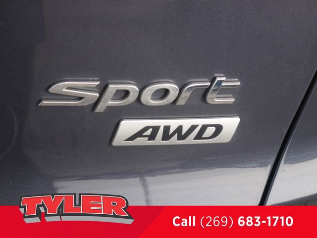 Used 2015 Hyundai Santa Fe Sport w/ Option Group 04 image 15