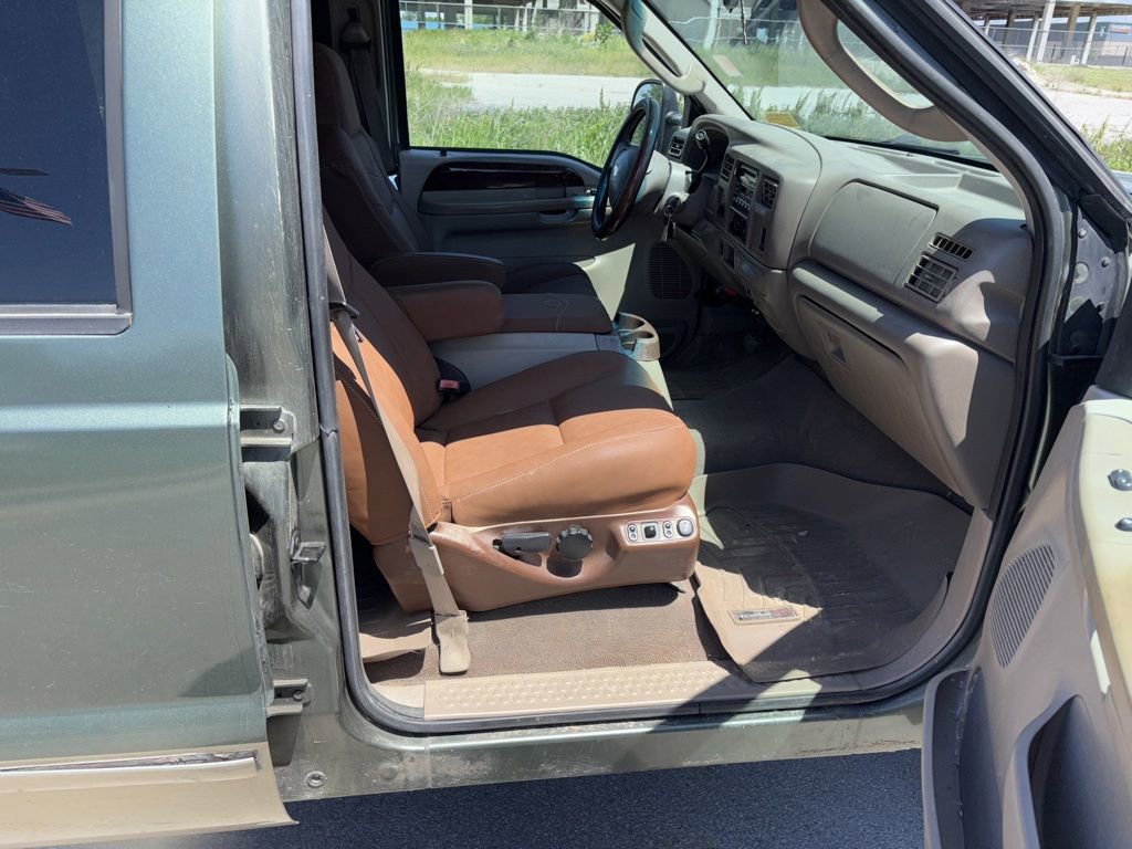 Used 2003 Ford F250 King Ranch AWD/4WD image 12