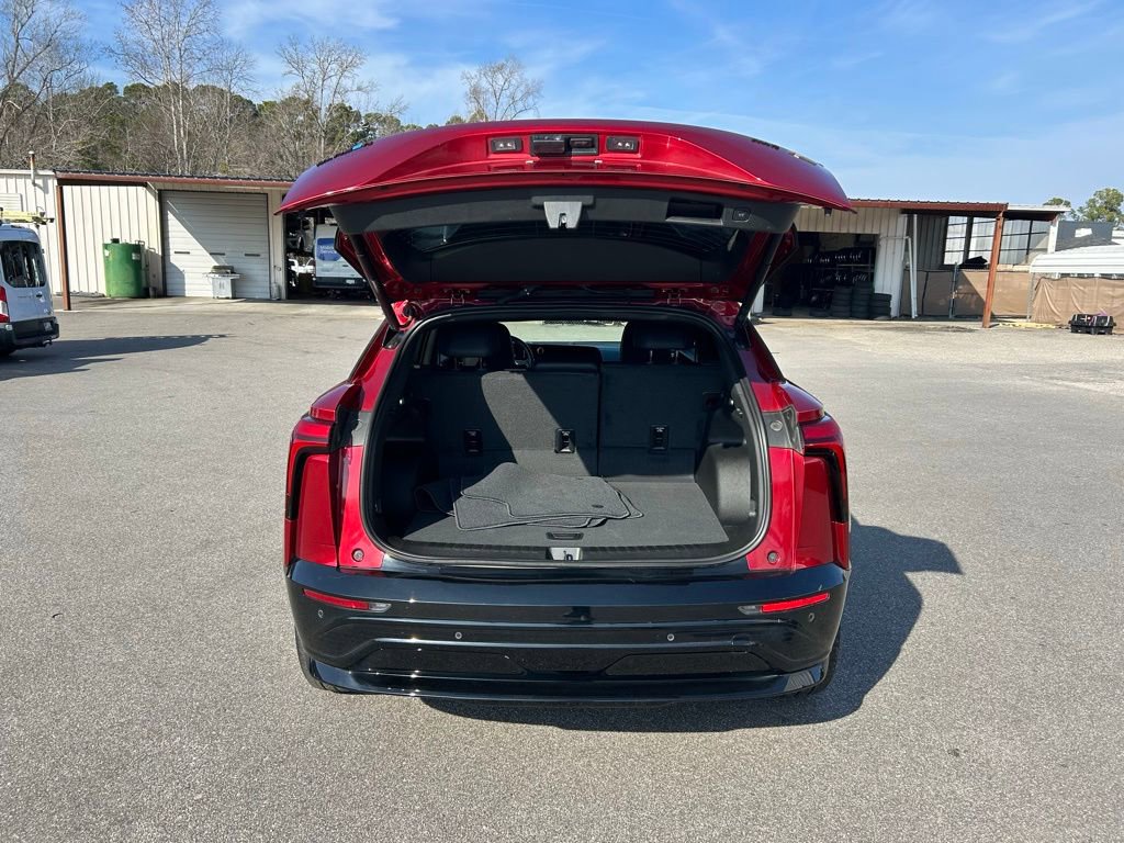 Used 2024 Chevrolet Blazer EV RS image 8