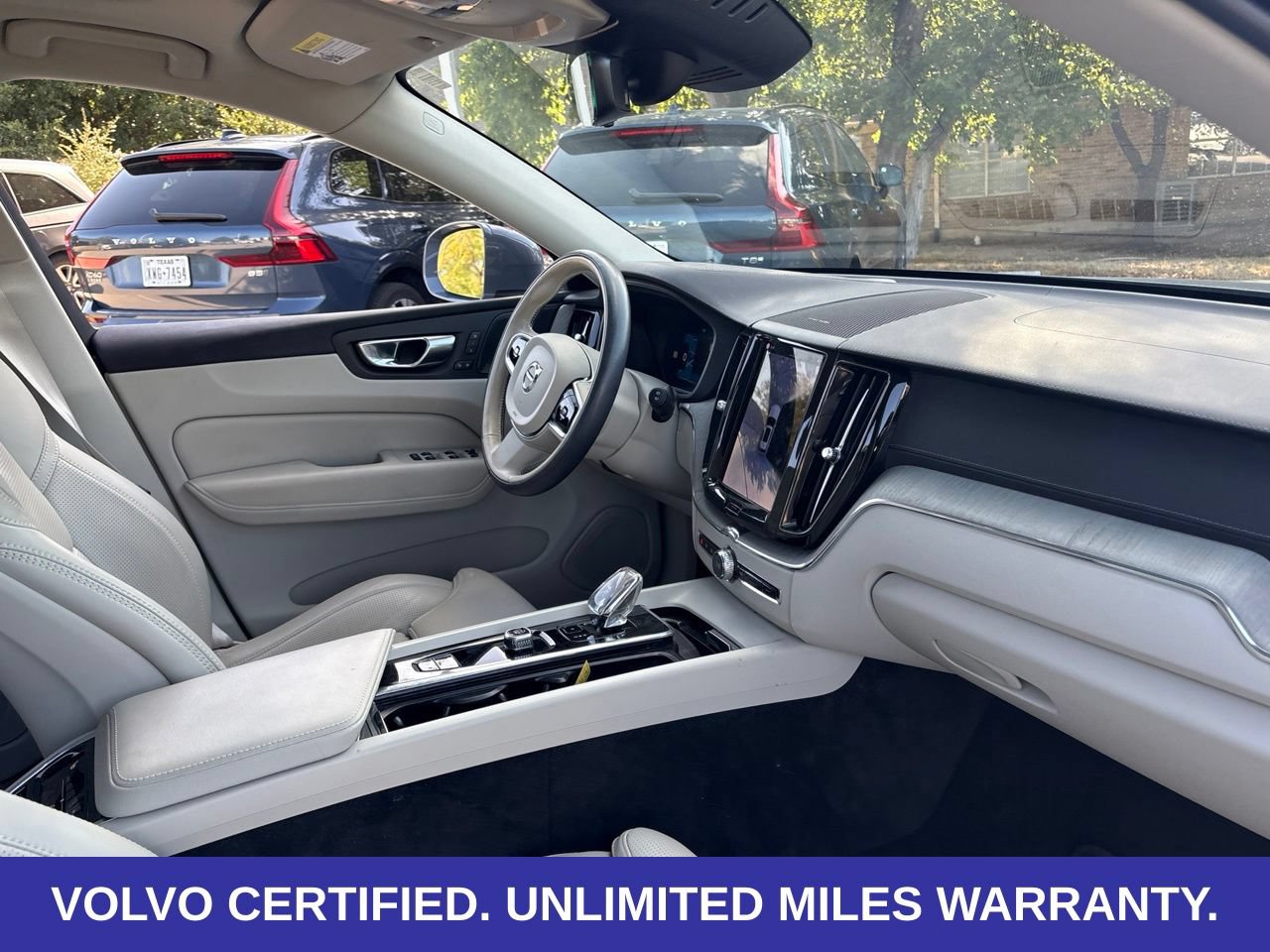 Certified 2023 Volvo XC60 B5 Ultimate w/ Climate Package AWD/4WD image 14