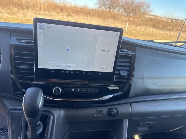 Used 2024 Ford Transit 350 XLT image 33