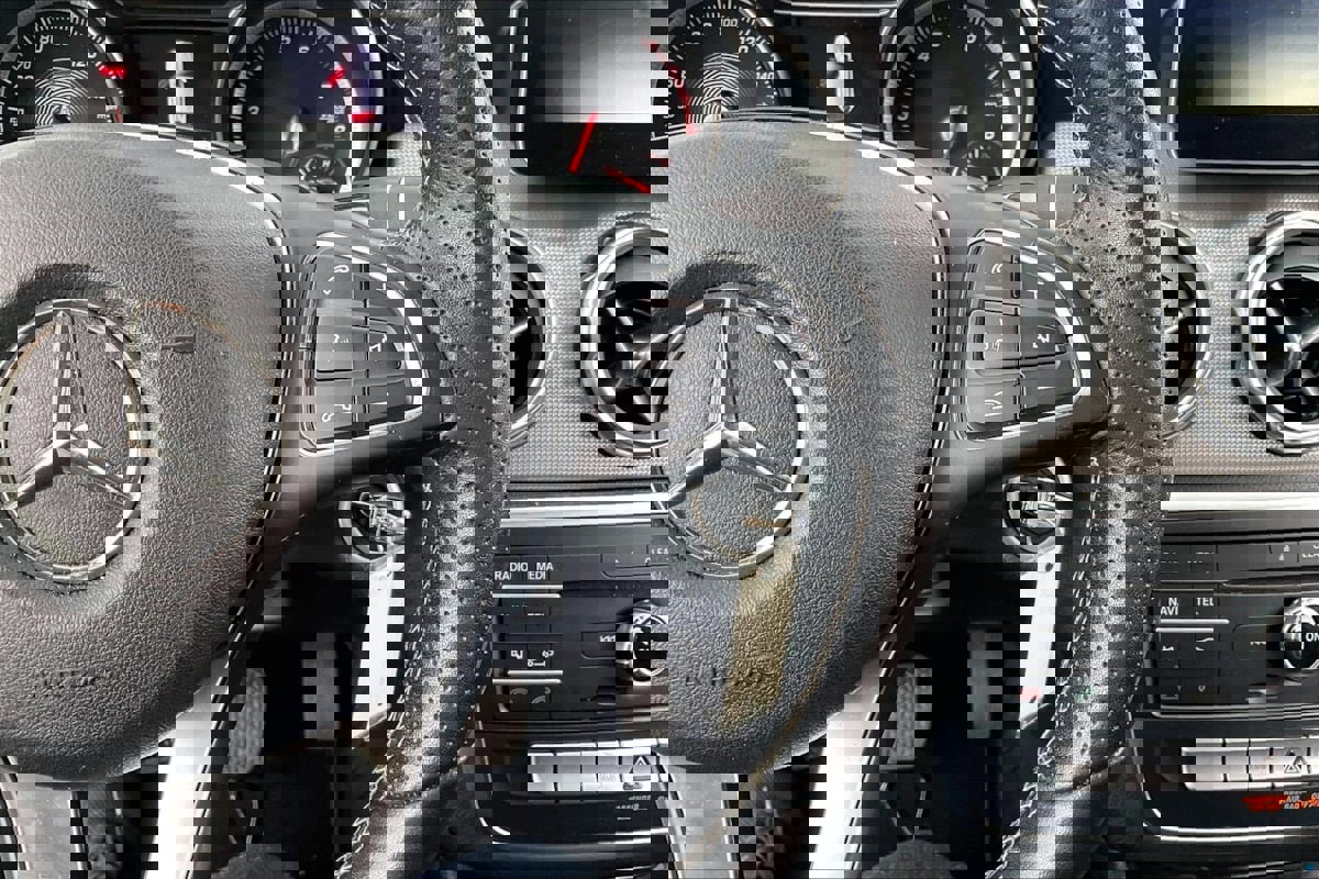 Used 2018 Mercedes-Benz GLA 250 image 19