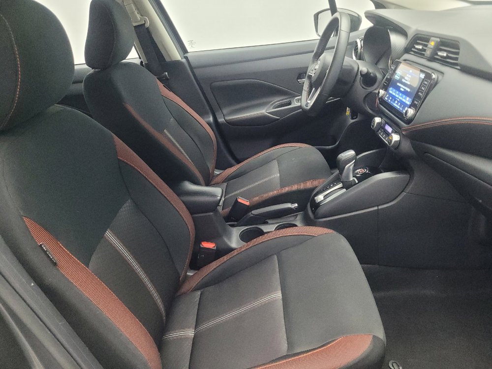 Used 2025 Nissan Versa SR w/ Trunk Package image 21