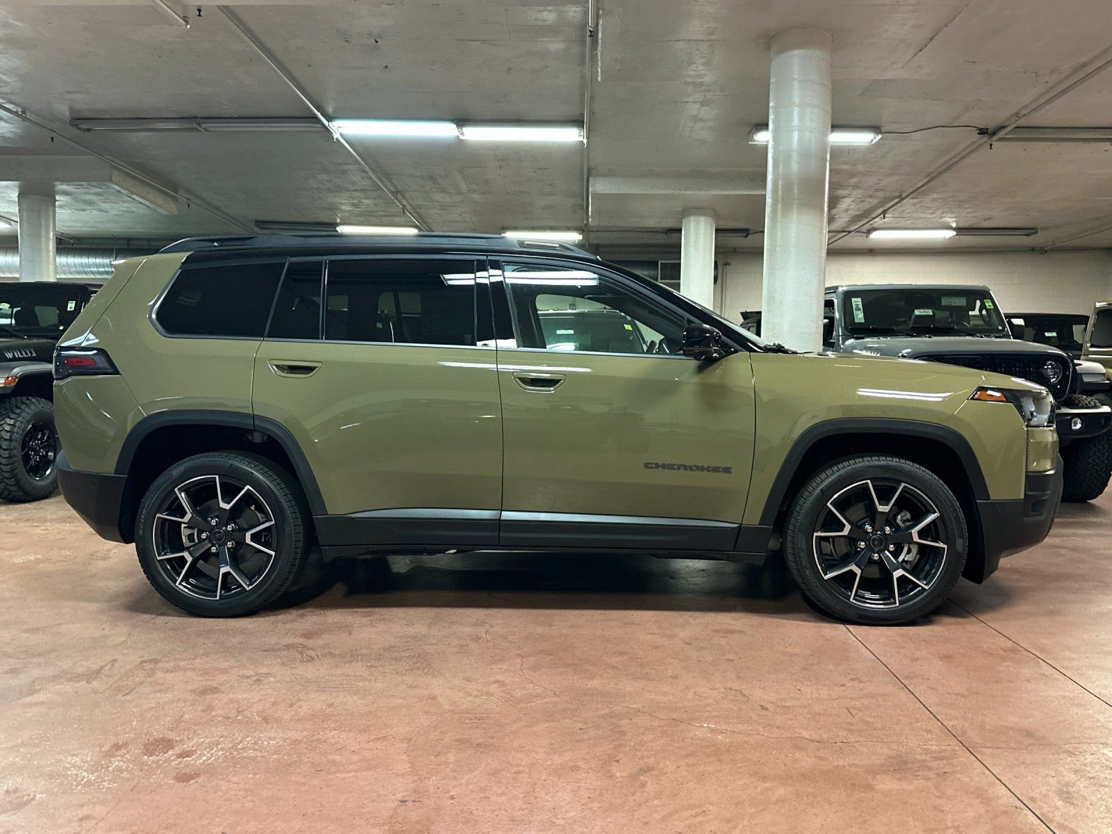 New 2026 Jeep Cherokee Overland AWD/4WD image 6