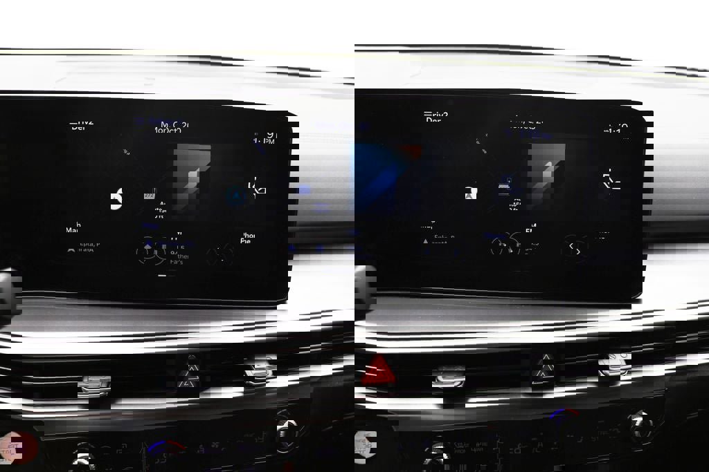 Used 2024 Kia Sorento S image 19