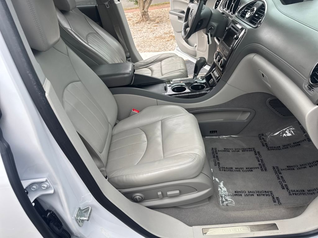 Used 2016 Buick Enclave Premium w/ Experience Buick Package FWD image 40
