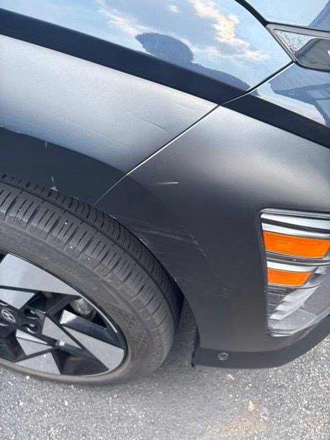 Used 2024 Hyundai Kona Limited AWD/4WD image 7