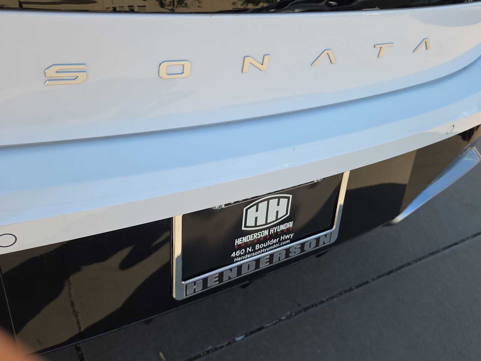 New 2025 Hyundai Sonata Limited image 12