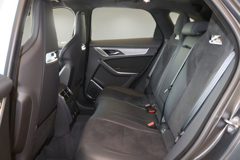 New 2026 Jaguar F-PACE SVR image 10