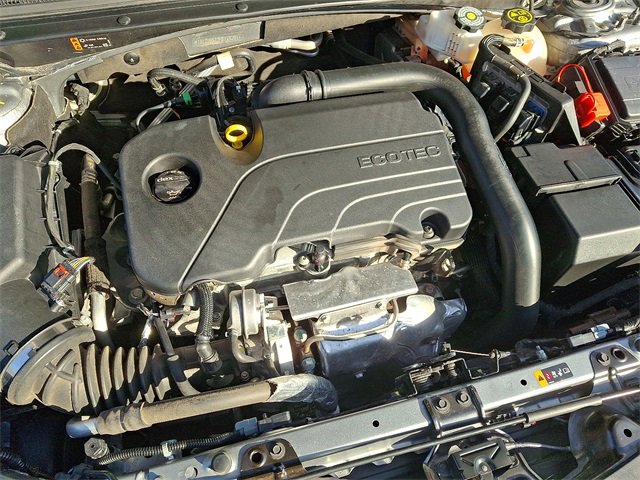 Used 2024 Chevrolet Malibu LT image 28