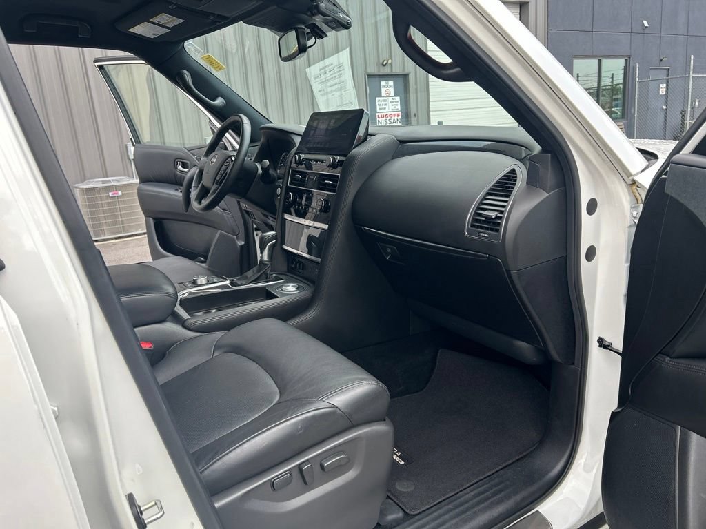 Certified 2024 Nissan Armada SL w/ Midnight Edition Package RWD image 29