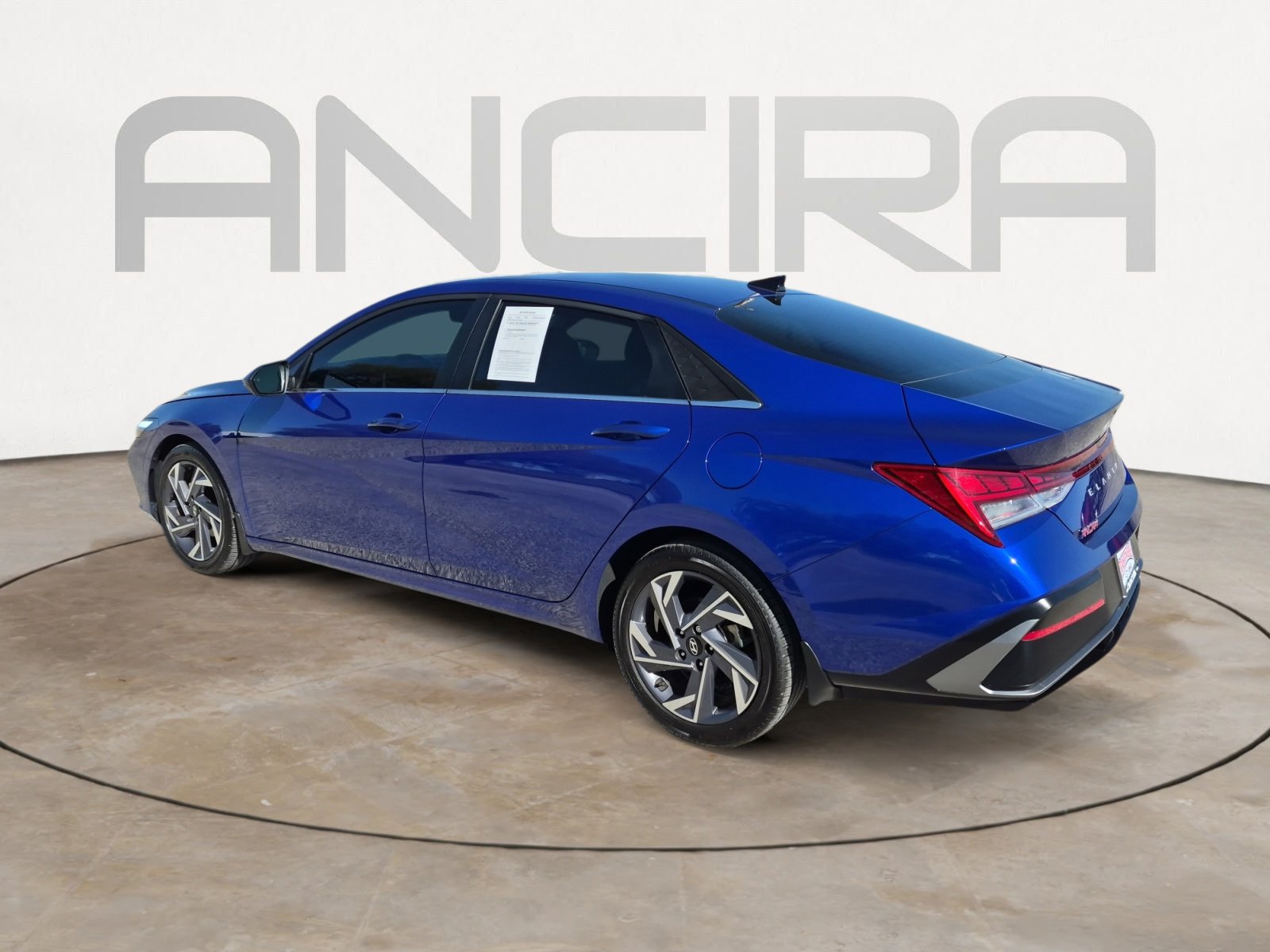 Used 2025 Hyundai Elantra SEL image 8