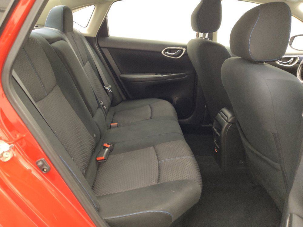Used 2019 Nissan Sentra SR FWD image 19