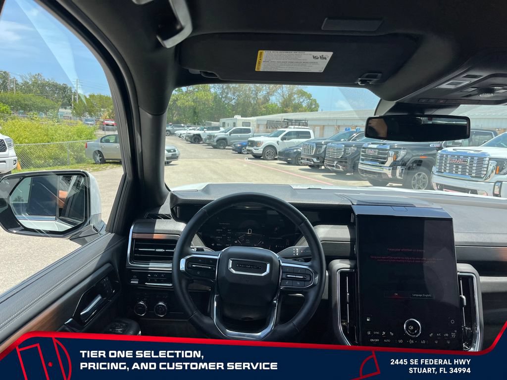 Used 2025 GMC Yukon Denali AWD/4WD image 31