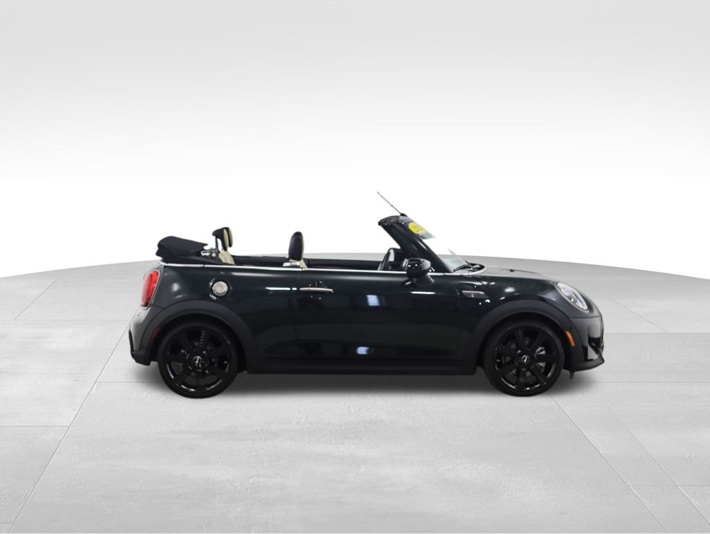 Used 2023 MINI Cooper S w/ MINI Resolute Edition image 6