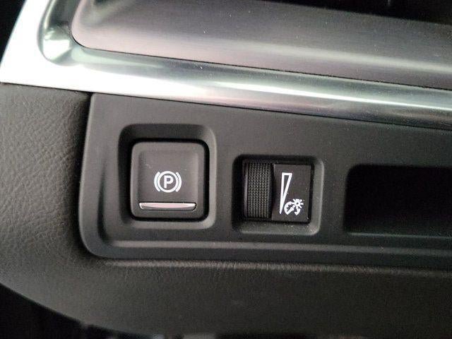 Certified 2023 Cadillac XT5 Luxury FWD image 14