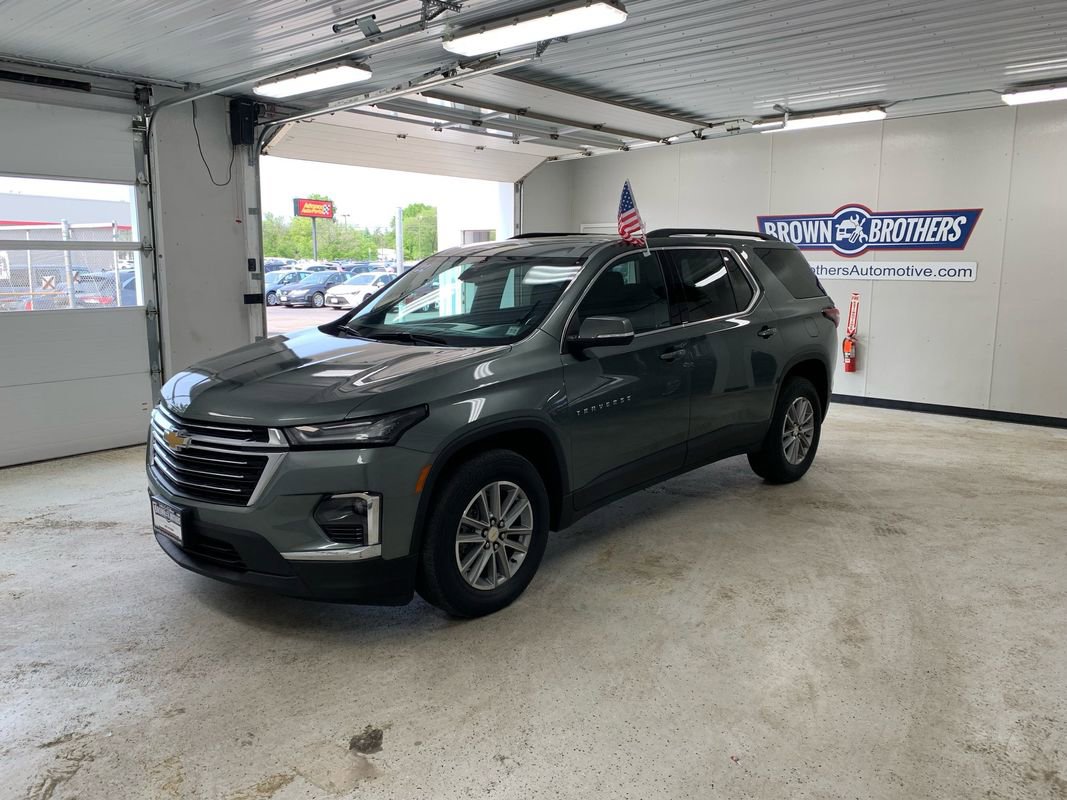 Used 2022 Chevrolet Traverse LT