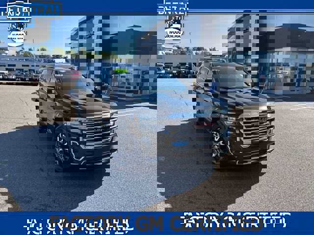 Certified 2023 GMC Acadia SLT w/ Preferred Package