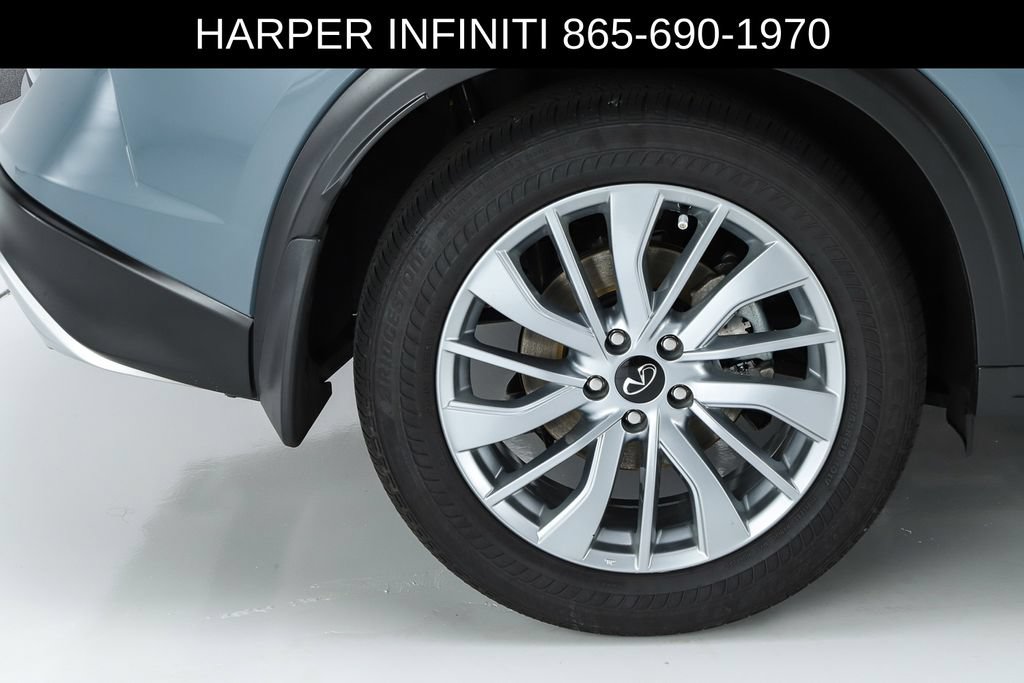 Used 2023 INFINITI QX50 Luxe AWD/4WD image 14