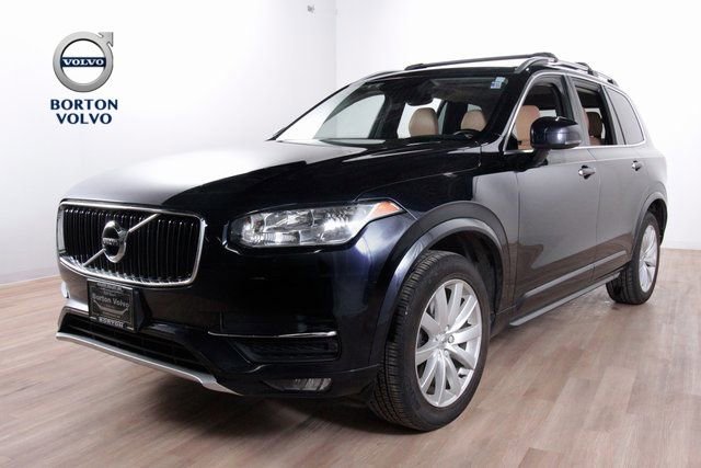 Used 2016 Volvo XC90 T6 Momentum