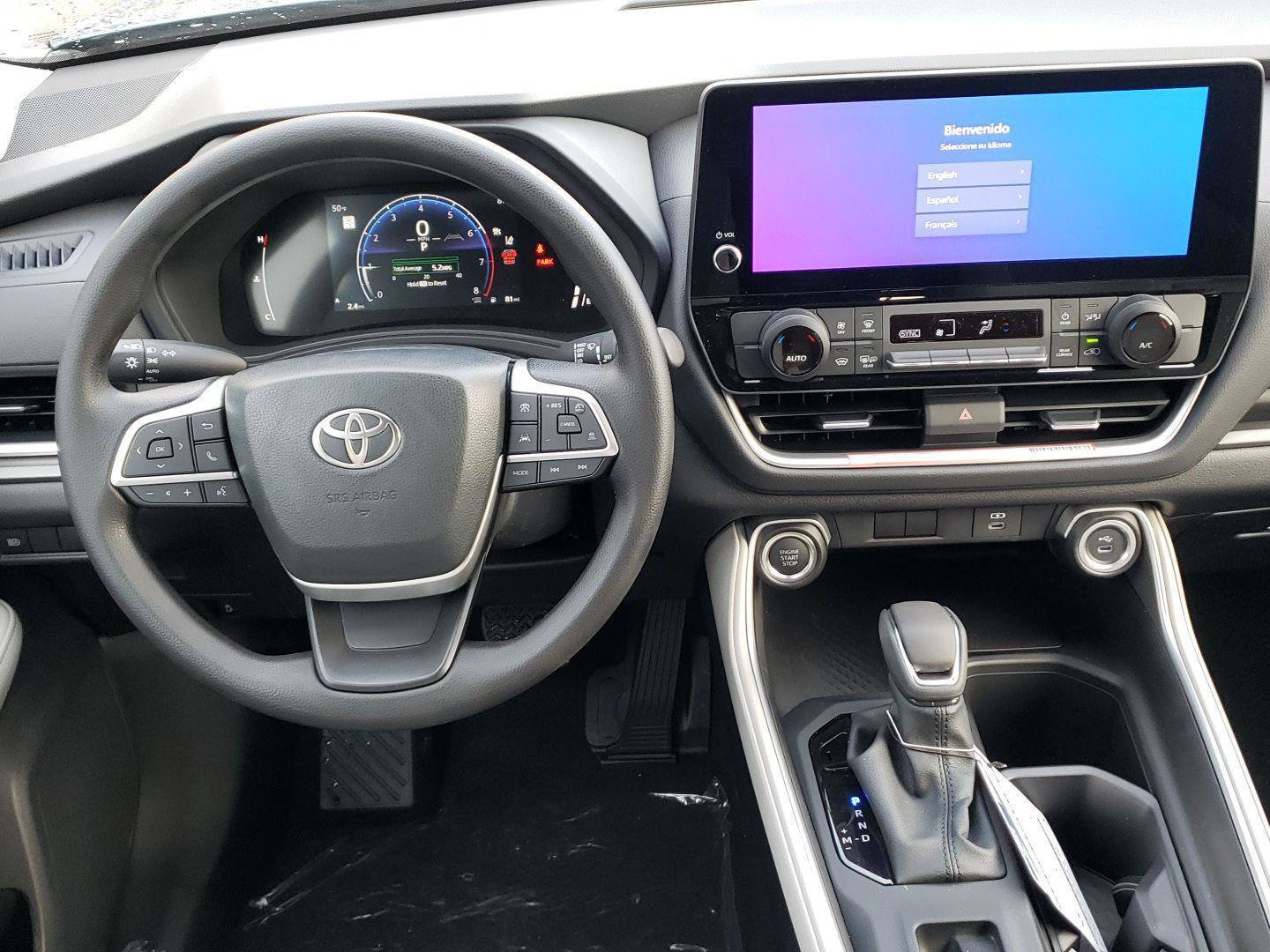 New 2026 Toyota Grand Highlander LE image 9