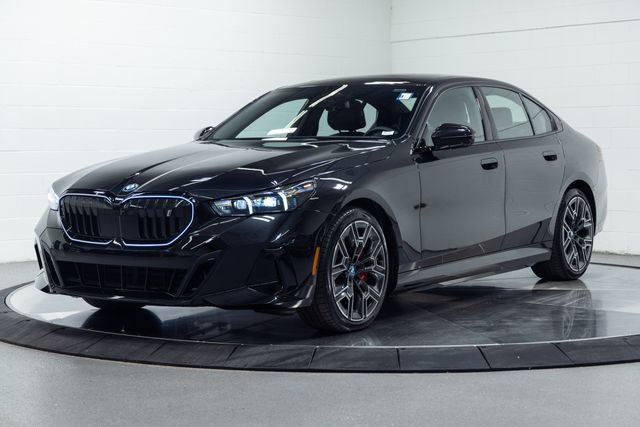 Used 2025 BMW i5 xDrive40 w/ M Sport Package AWD/4WD image 6