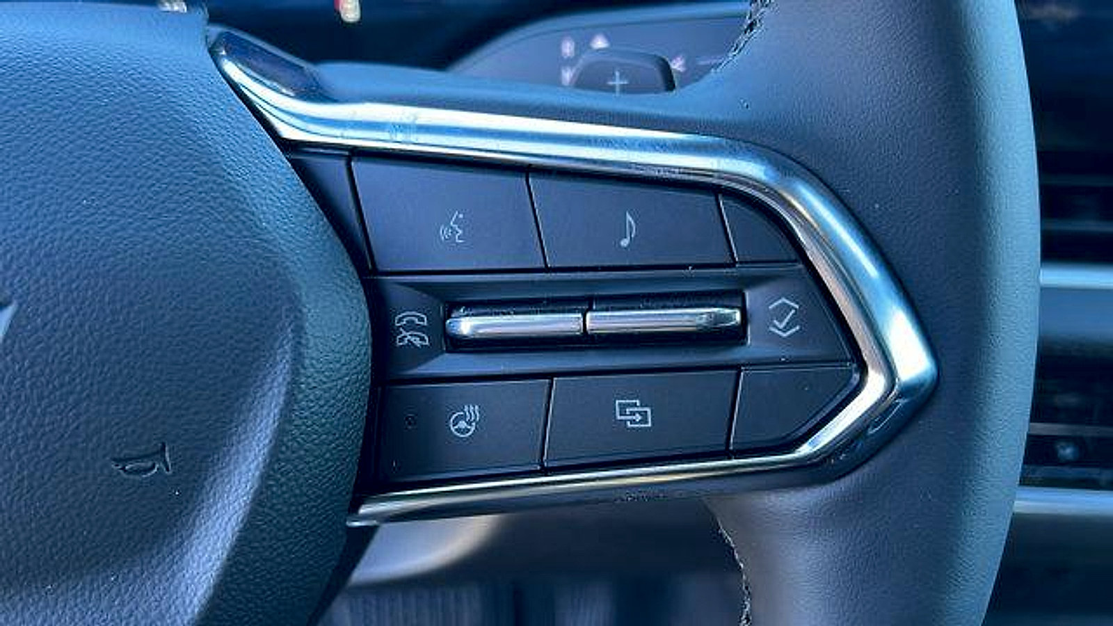 New 2026 Chevrolet Equinox LT w/ Convenience Package II image 26