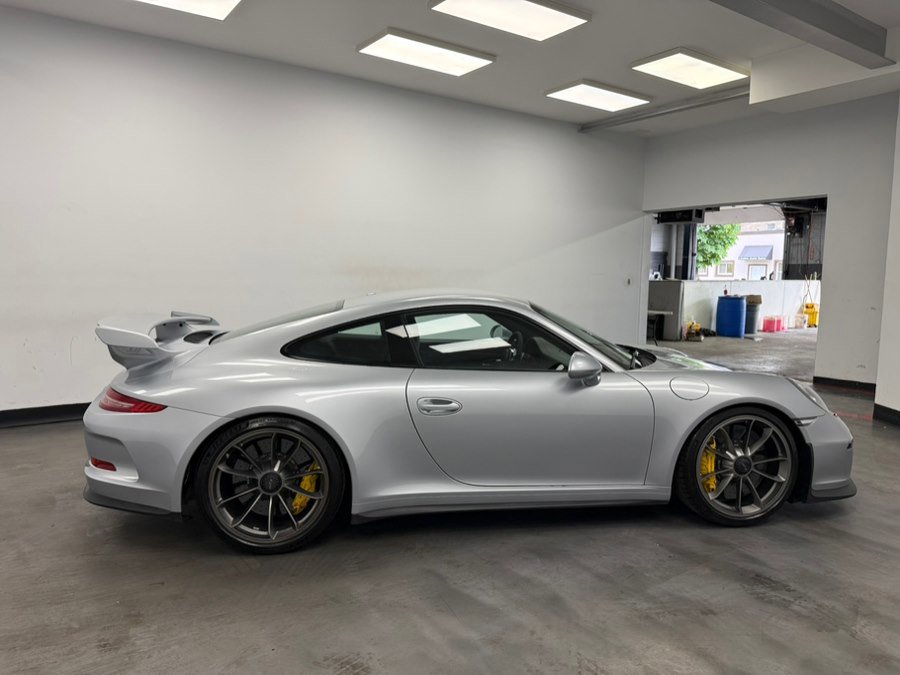 Used 2014 Porsche 911 GT3 RWD image 16