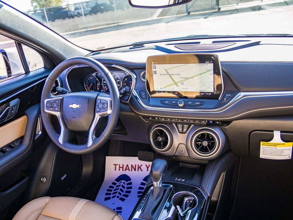New 2025 Chevrolet Blazer Premier FWD image 23