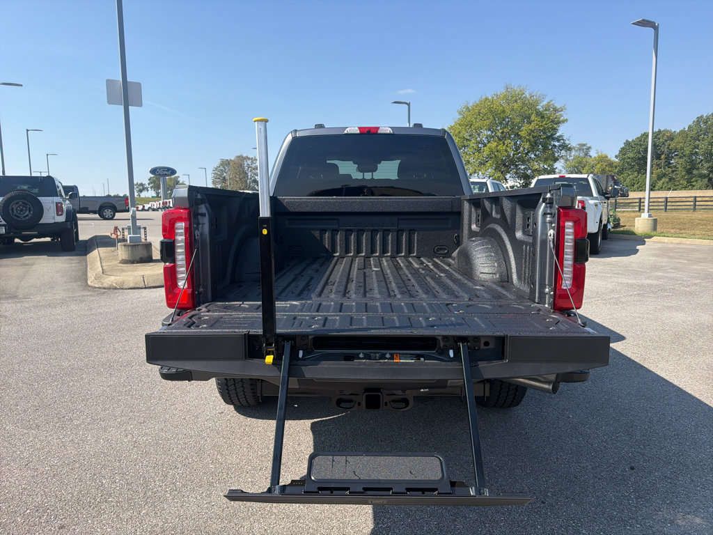 New 2027 Ford F250 XLT w/ XLT Premium Package AWD/4WD image 30