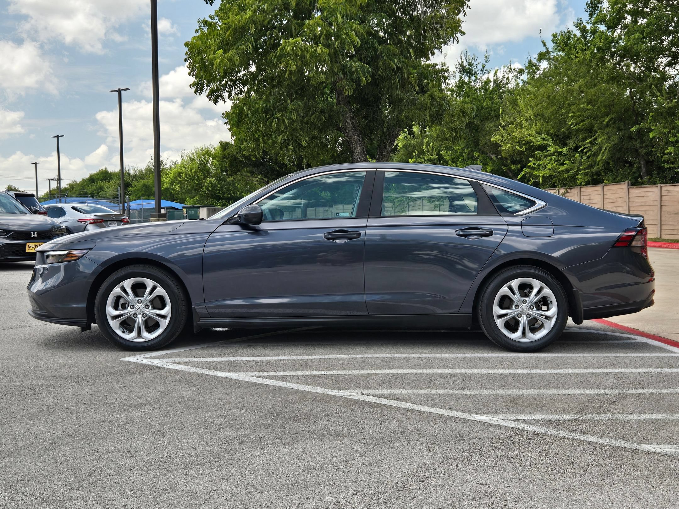 Used 2023 Honda Accord LX image 6