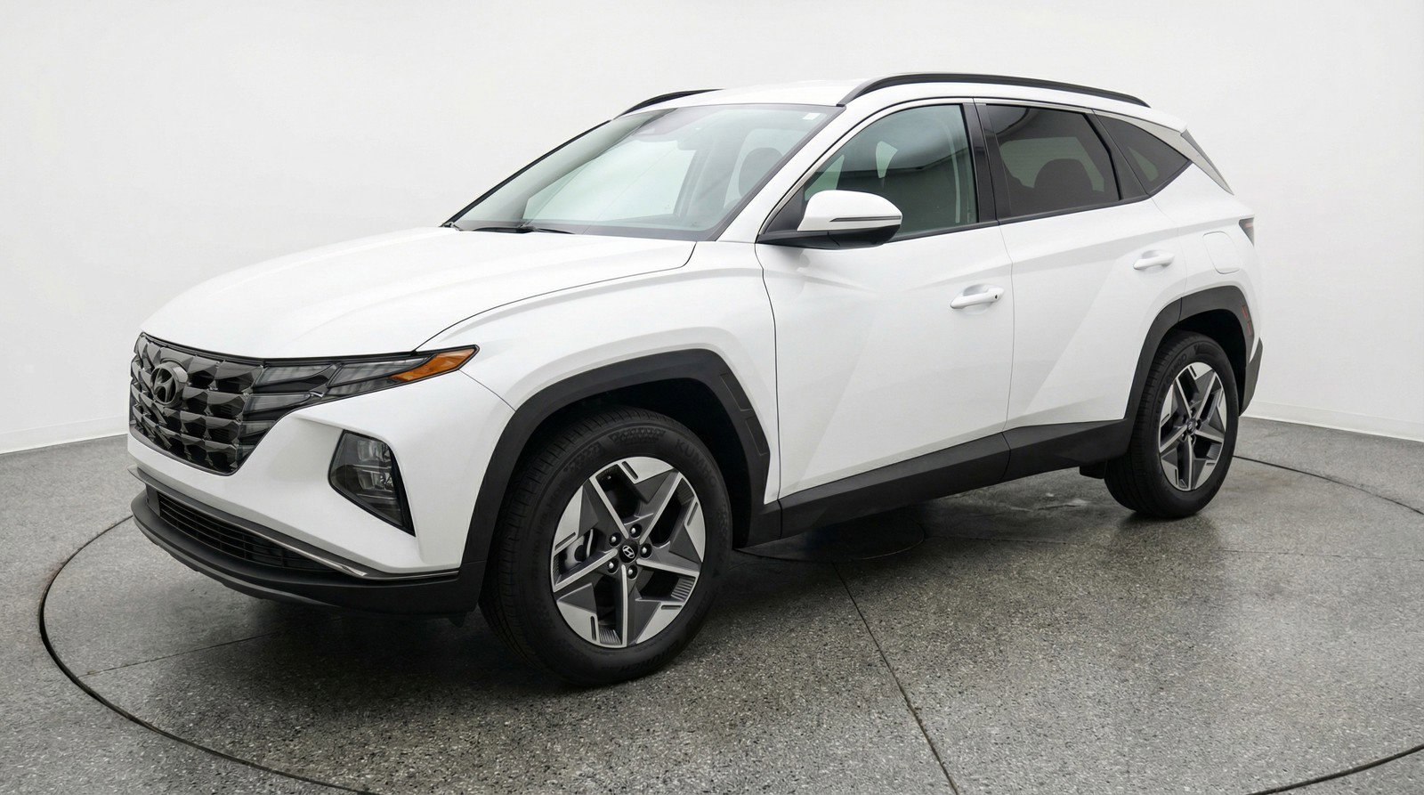 Used 2025 Hyundai Tucson SEL image 3