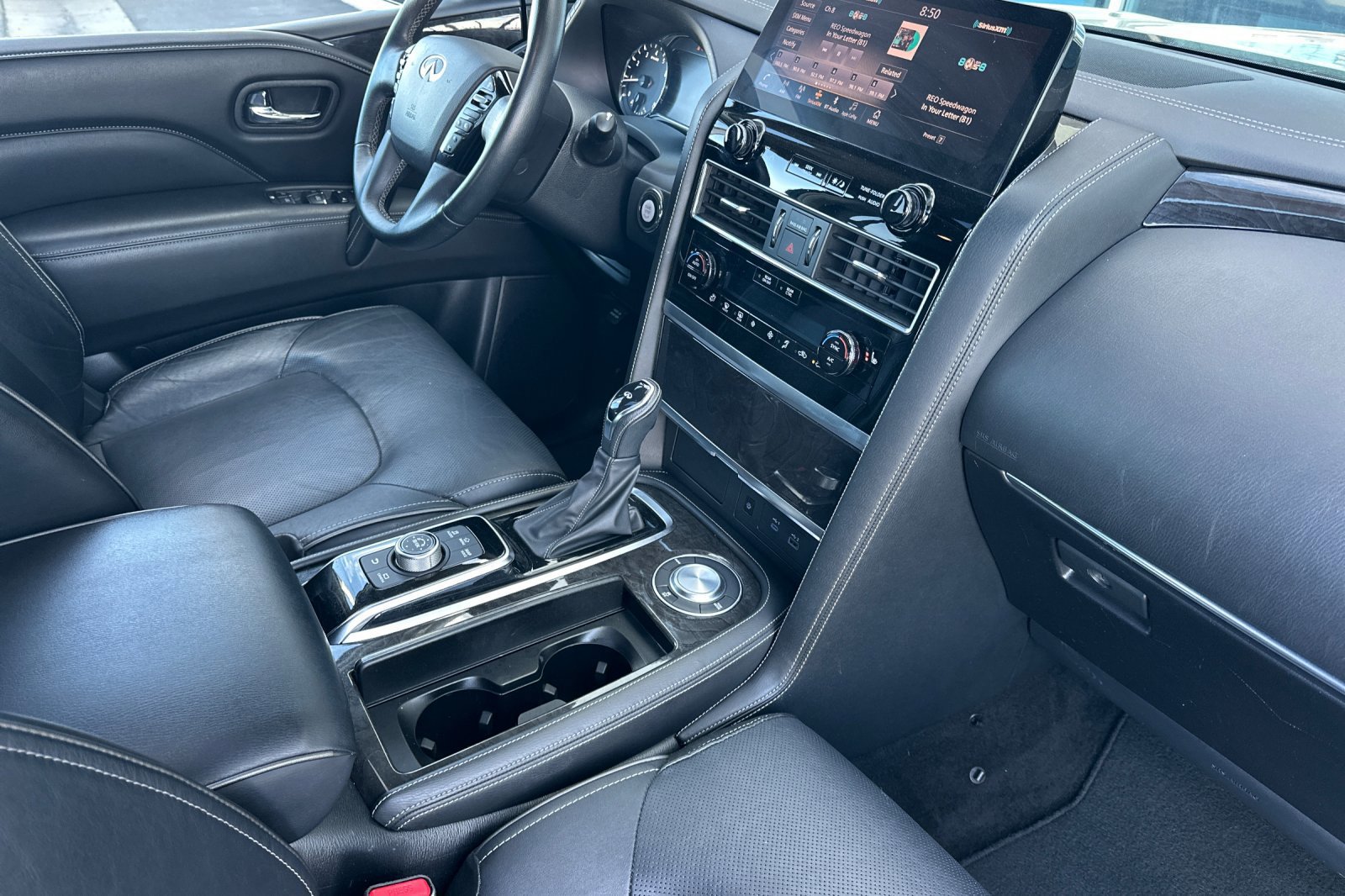 Used 2023 INFINITI QX80 Luxe w/ Cargo Package image 17