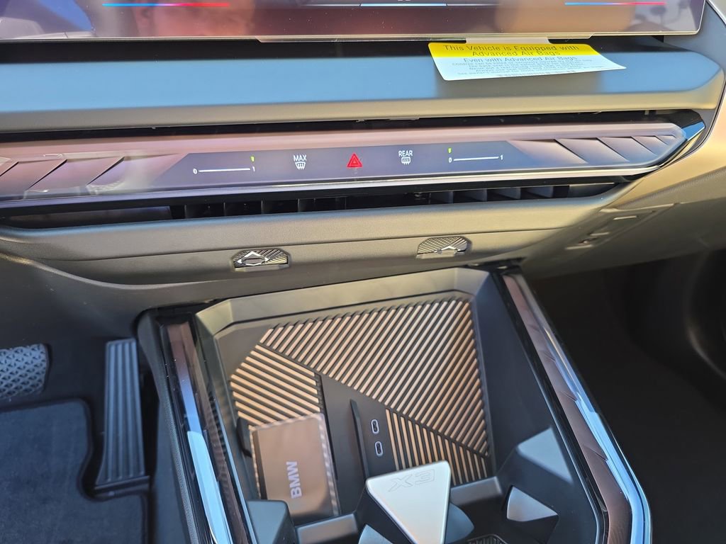 Used 2025 BMW X3 xDrive30i w/ Premium Package image 15